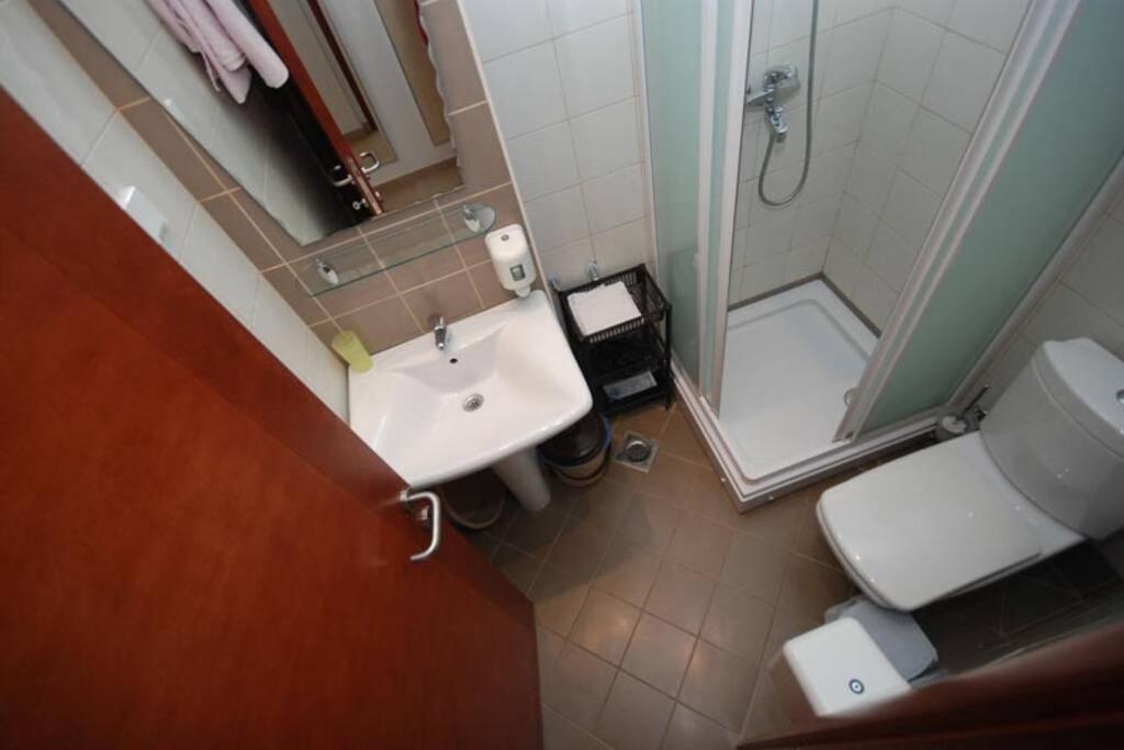 Bmv Room For 2-3 Persons Свети Стефан Екстериор снимка